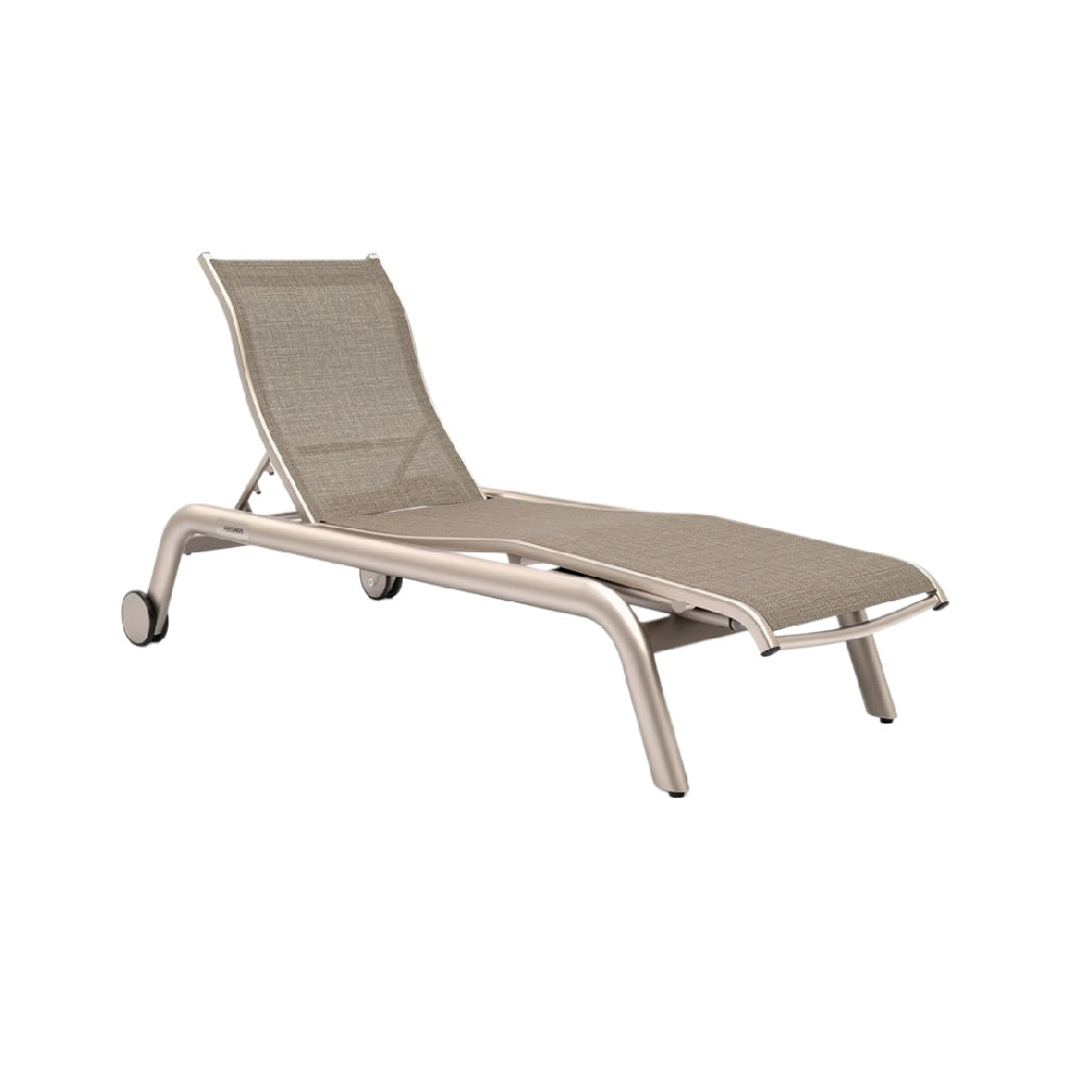 Sleek Outdoor Chaise Lounge with Wheels